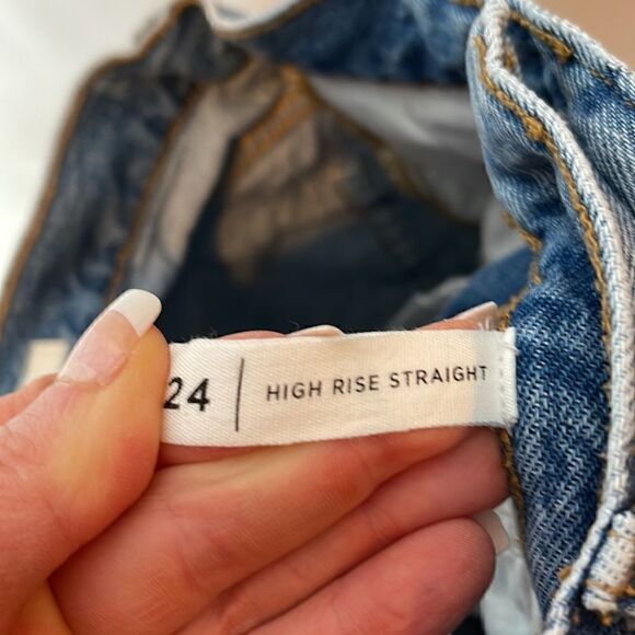 PacSun High Rise Straight Button Fly Flowered Jeans. Size 24. - Picture 9 of 10